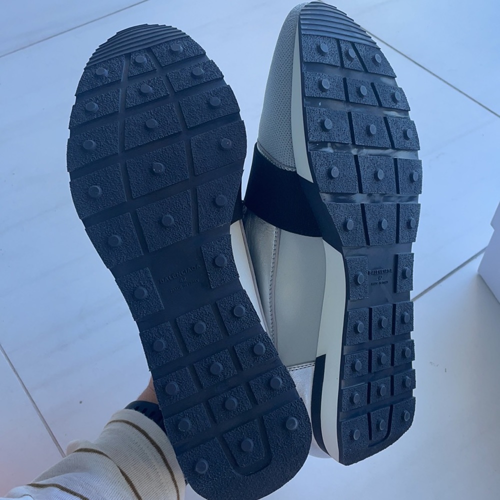 Balenciaga Black/Silver Race Runner Sneaker - Picture 11 of 16